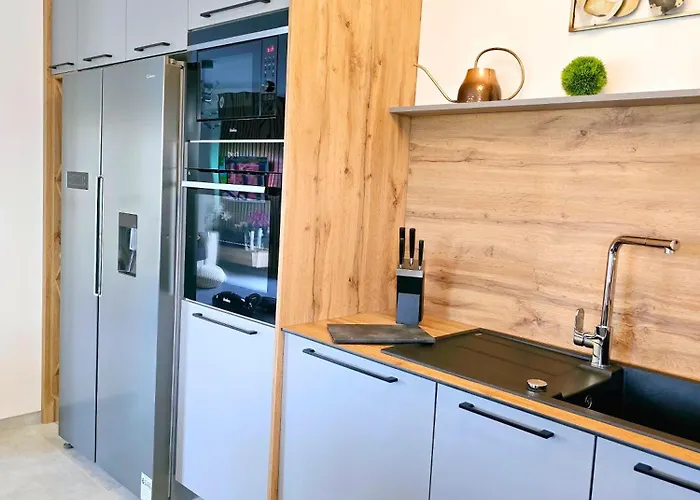 Biograci * Široki Brijeg