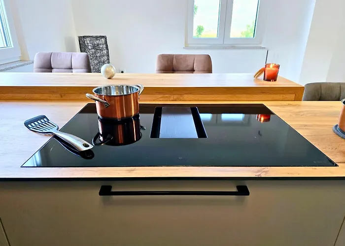 Biograci Široki Brijeg