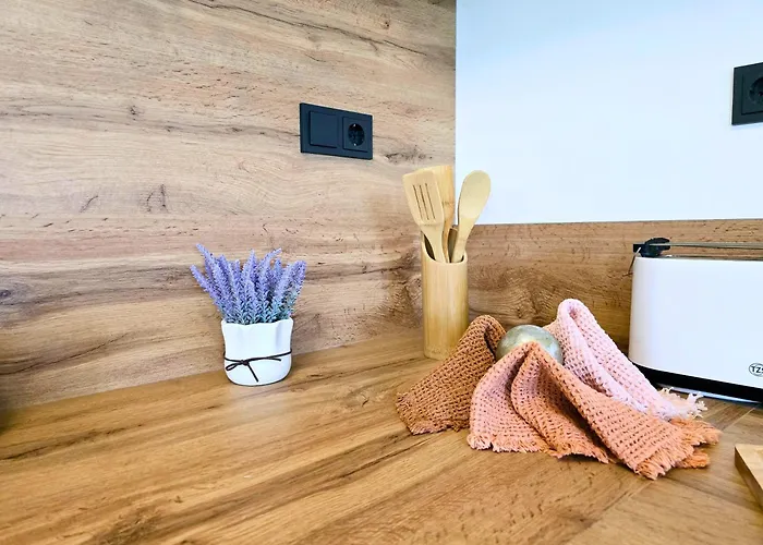 Biograci Široki Brijeg